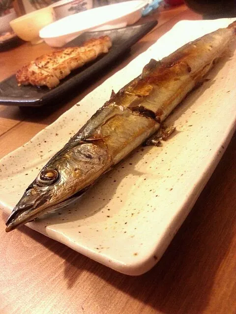 Snapdishの料理写真:秋刀魚の塩焼き|DaisukeKondouさん