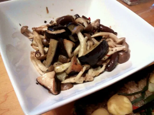 キノコとナスのペペロンチーノ|gontaさん