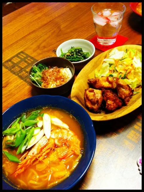 海老キムチ麺、塩麹からあげ、ほうれん草ごま和え、おぼろ豆腐|二宮みさきさん