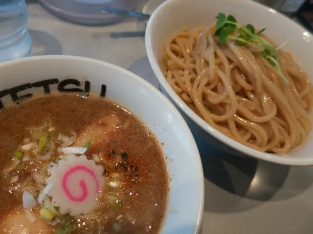 味玉つけ麺を頂きました。( つけめん１０２ 大宮 )|momongatomoさん