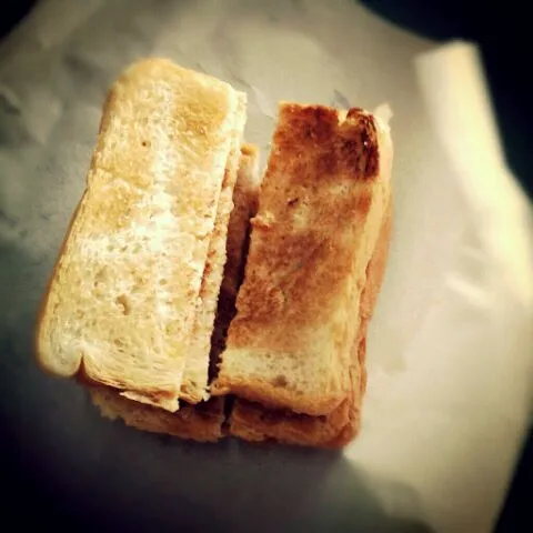 charcoal toasted kaya and butter sandwich|Raine Melissa Rimanさん