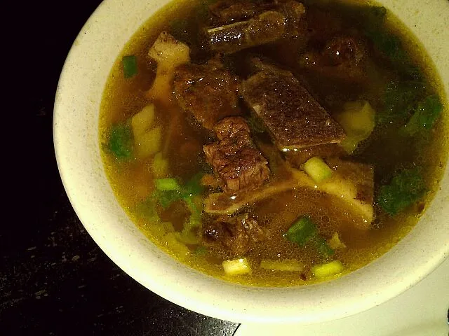 beef bone soup|Raine Melissa Rimanさん