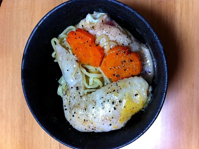 鶏塩鍋リメイクのラーメン|なつこさん