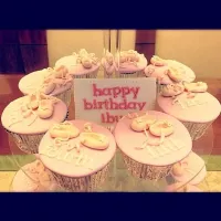 Ballet cupcakes, lucu...|debby hergyzevinaさん