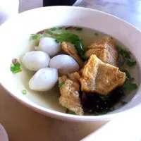 Yong Peng Famous Anthony fishball Yong Tau foo !!!|robin suさん