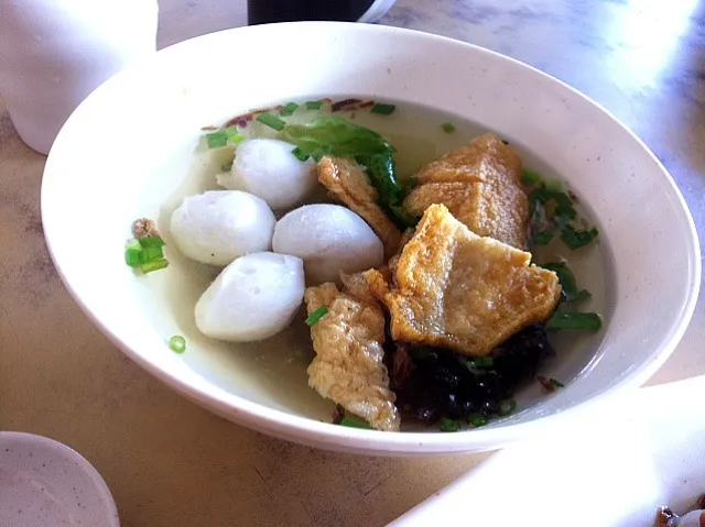 Yong Peng Famous Anthony fishball Yong Tau foo !!!|robin suさん