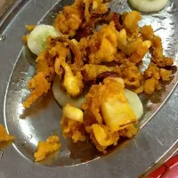 Snapdishの料理写真:deep fried sotong 👍|Chu Yingさん