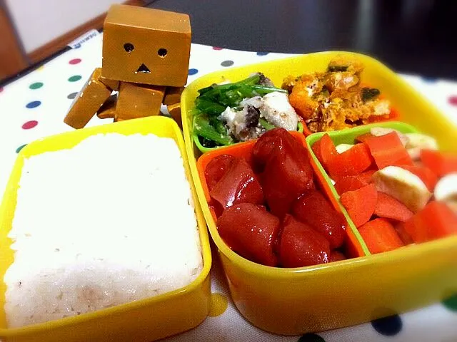 Snapdishの料理写真:明日のお弁当(°∀°)今日とあまり変わんないけど、冷食は全く使ってないよー。|若さん