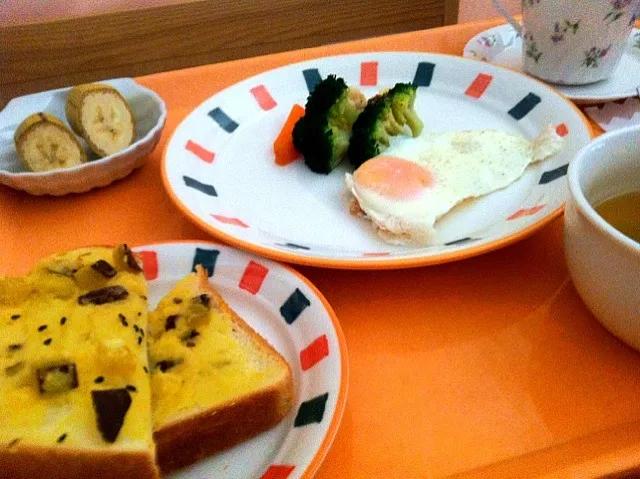 入院一日目朝食🍞|まさみんさん