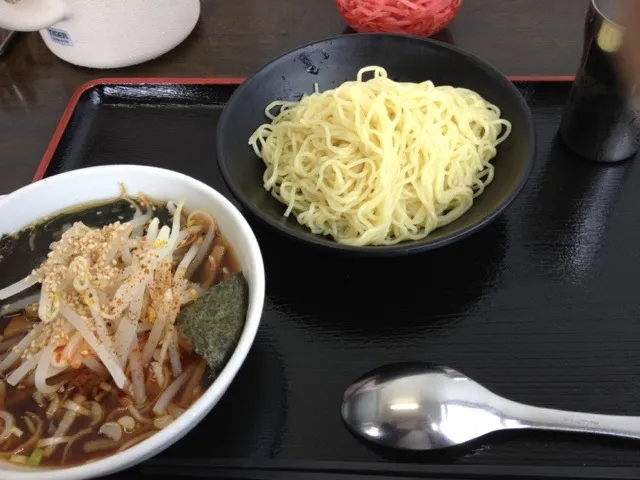 つけ麺  半チャーハン待ち|きくたろさん