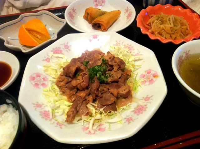 入院一日目夕ご飯🍚|まさみんさん