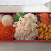 Snapdishの料理写真:海鮮弁当|natsuさん