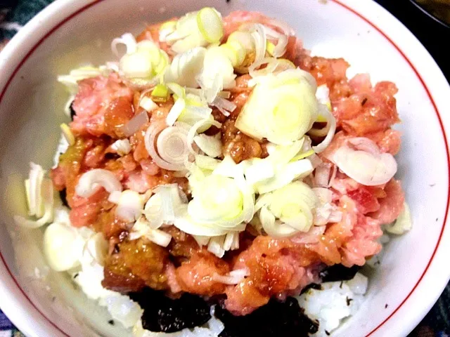 ネギトロ丼|sakumaさん