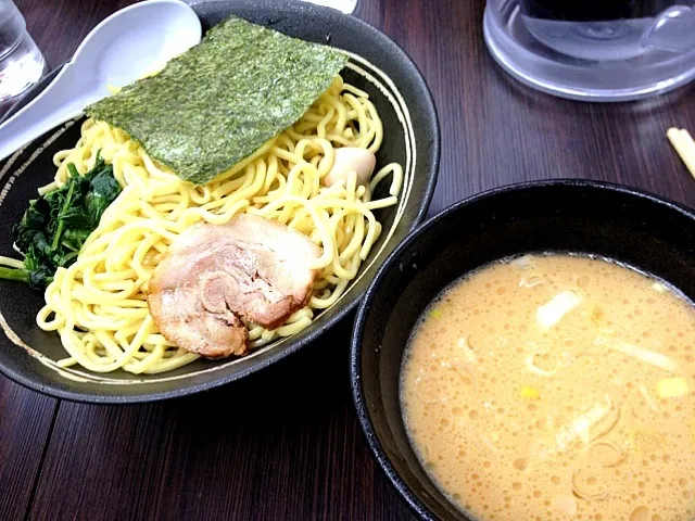 家系つけ麺|りさきままさん