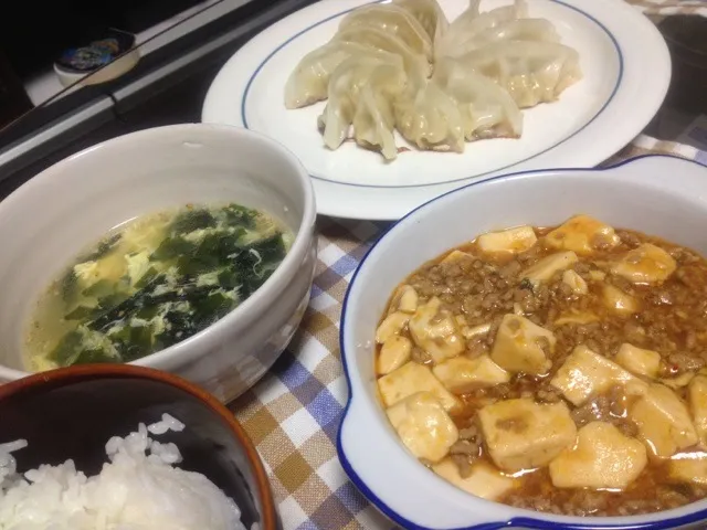 麻婆豆腐、餃子、わかめ卵スープ|食いしん坊もりもりさん