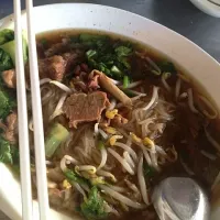 ก๋วยเตี๋ยวเนื้อ "รสเด็ด" มื้อกลางวัน|vrin sさん