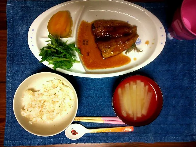 秋刀魚の蒲焼きと安納芋|横溝さん