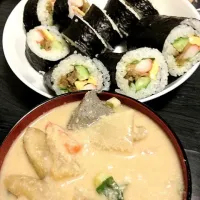 Snapdishの料理写真:粕汁、恵方巻き|mayuさん