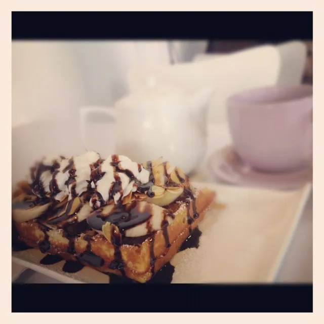 Banana chocolate waffles|Sarah♡さん