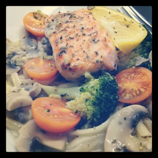 Salmon pasta|Sarah♡さん