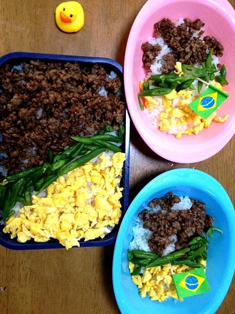 牛そぼろ丼|りさきままさん