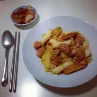 Ramen+tokbokki (Korean rice cake)|Sarah♡さん