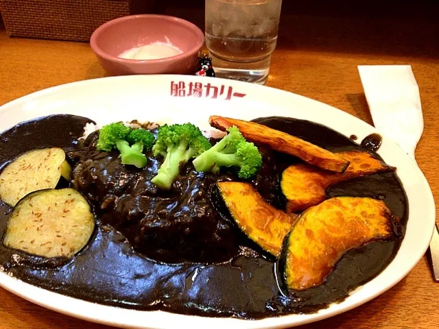 Snapdishの料理写真:野菜カリー。ここが、本店！|大阪カレー部長さん