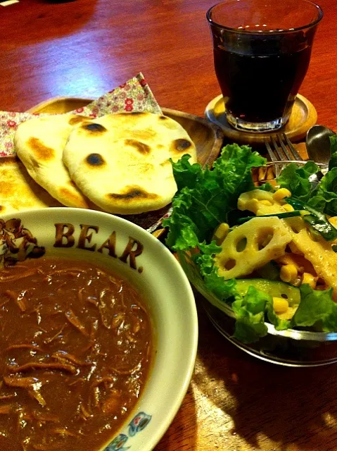 Snapdishの料理写真:♡鶏胸肉と玉ねぎのカレー♡|sawakaさん