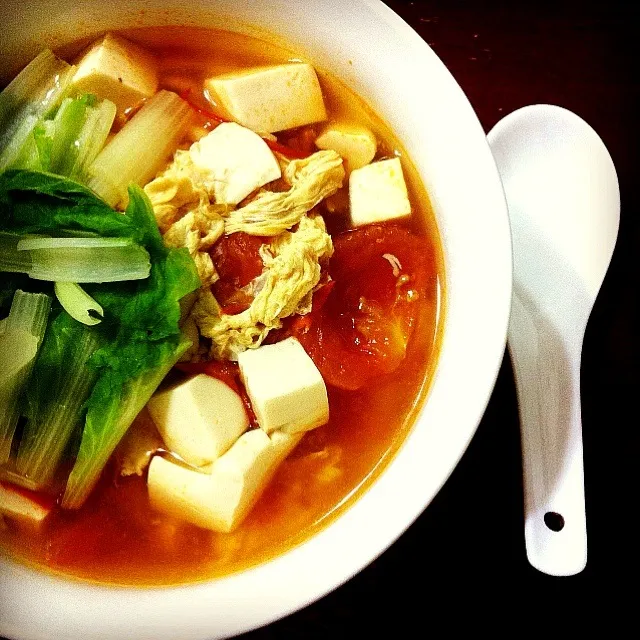 Tomato Tofu Noodle Soup|Jessica Hsuさん