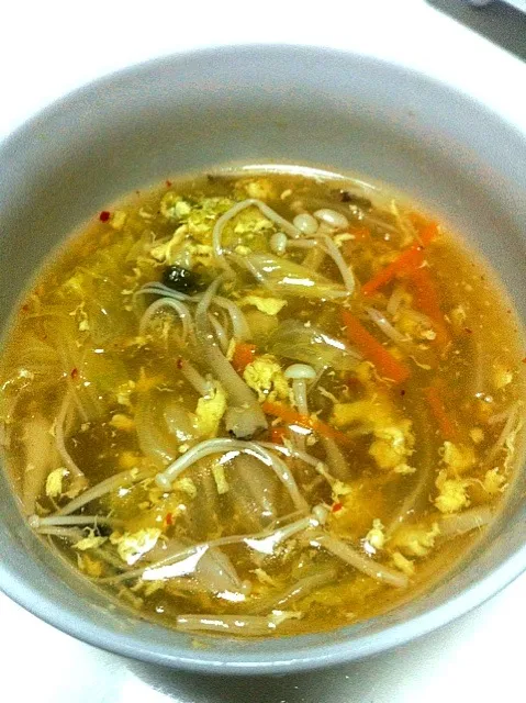 あっさり中華スープを酸っ辣湯スープ|はるたさん