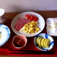 Breakfast time😊|Ann Kさん