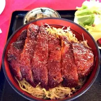 伊那国際CCのソースかつ丼|けんこんさん