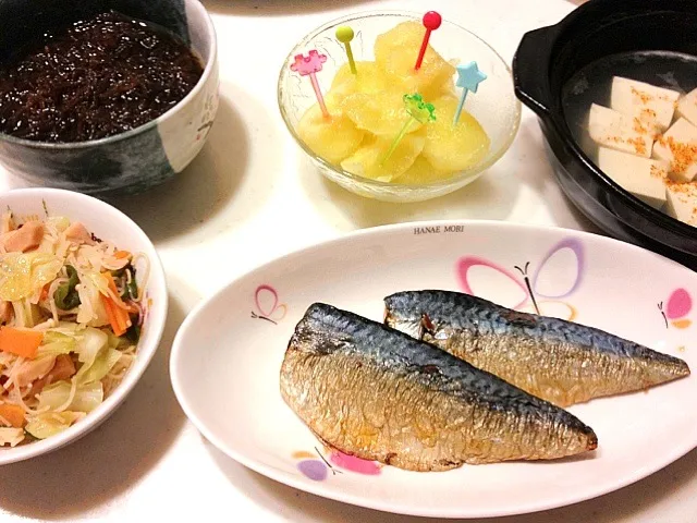 塩サバ、汁ビーフン、もずく酢、湯豆腐、メロン♪|Konohaさん