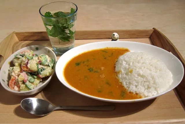 Handmaid curry(chicken)|Everyday eat a curry.さん