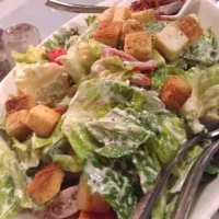 Snapdishの料理写真:Caesar salad|Zac Amirさん