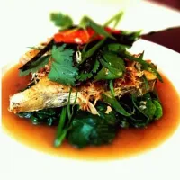 pan fried cod fish with dashi sauce|jongvukiatさん