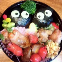 Snapdishの料理写真:まっくろくろすけのキャラ弁♪|みぢゅ吉◎さん