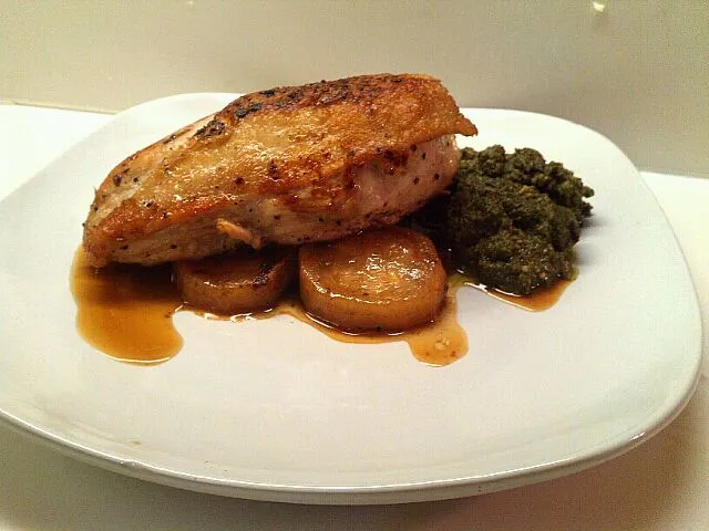 pan seared chicken with basil pesto|Simon Liangさん