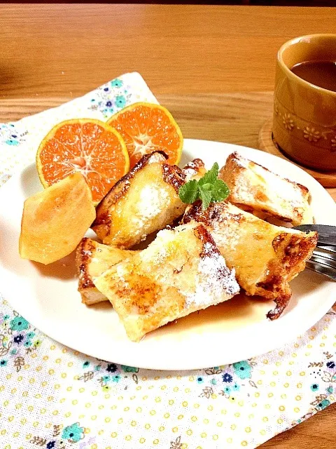 フレンチトーストで朝ごはん|ひなうたさん