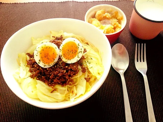 キャベツとひき肉のパスタ＊|shichaさん