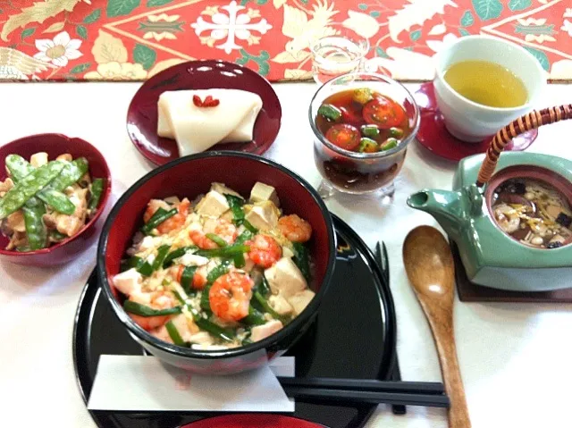 あんかけ丼  ササミのマヨ和え  トマトとオクラの冷やし汁  土瓶蒸し  甘酒のくずもち|ナベさん