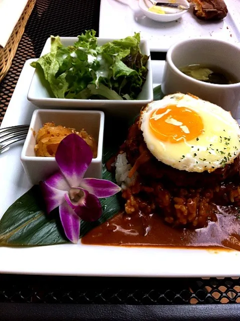 ☀テラスでロコモコ🍴|みちこさん