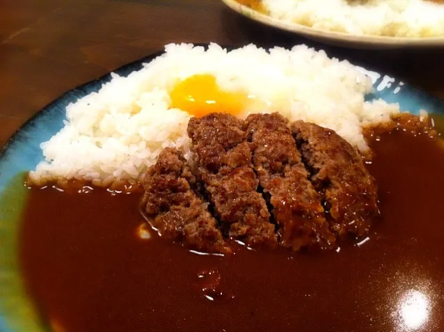 温玉のせハンバーグカレー、辛口。|liccaさん