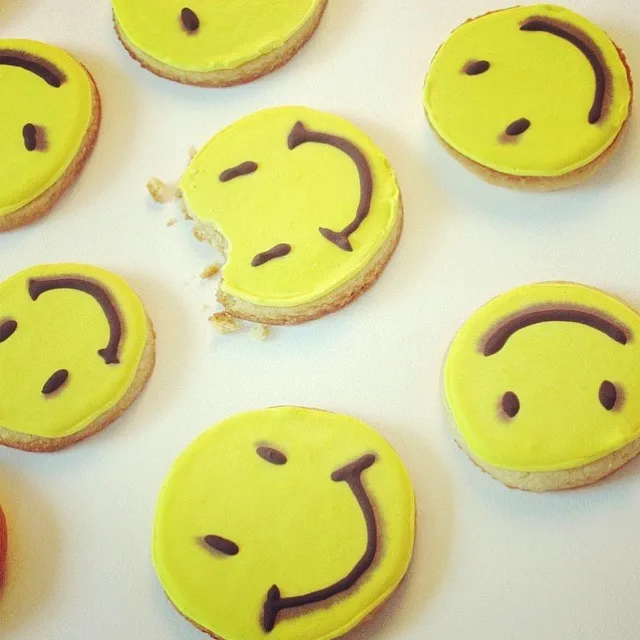 Smile Cookies😊|Love Eatさん