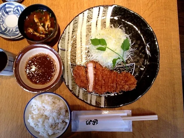 名代とんかつ かつくら ロースかつ膳120g|ばーさんさん