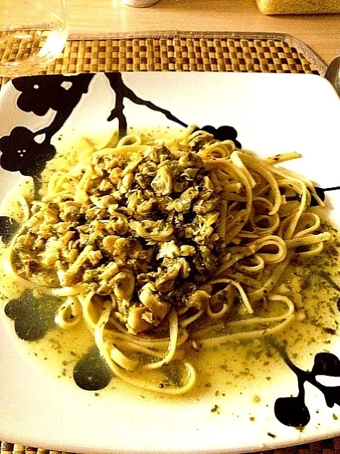 Snapdishの料理写真:Linguini with Clams|Maria Schlossbergさん