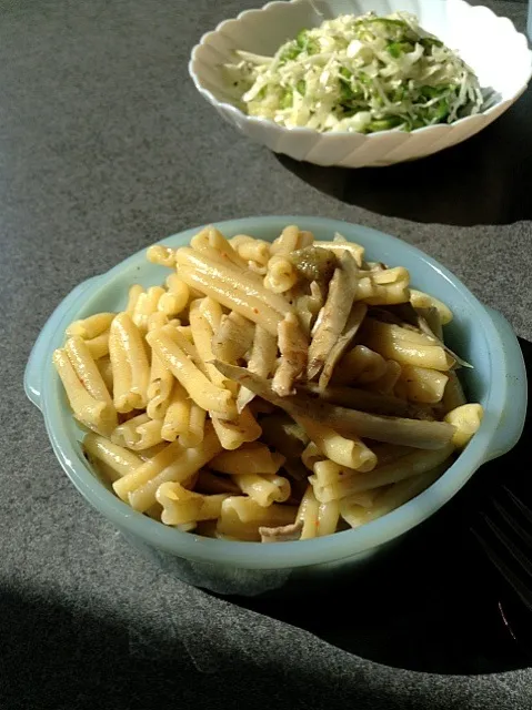 ごぼうとナスのショートパスタアーリオオーリオアンチョビ風味|まろかさん