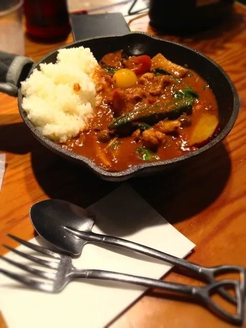 campの一日分の野菜カレー|はとまめさん