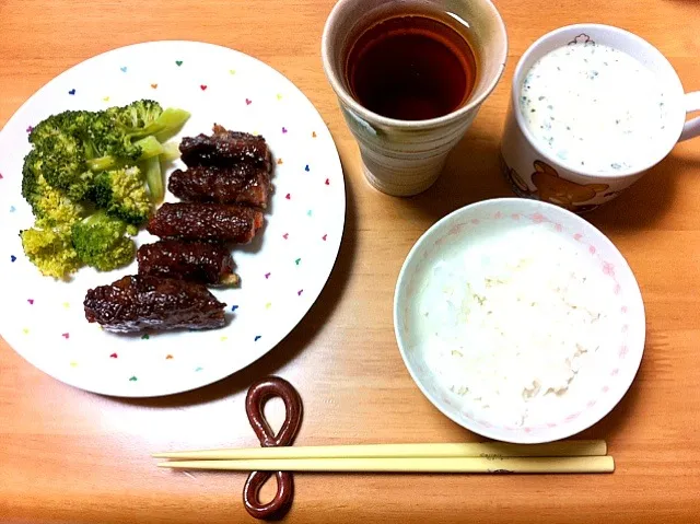 Snapdishの料理写真:にんじんとアスパラガスの肉巻き|なつこさん