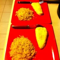 Snapdishの料理写真:Lemon pepper whitefish w/ brown rice.|Kimberly H.さん